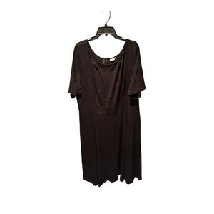 Eshakti Women's Short Sleeve Dress in Black 4X/30W